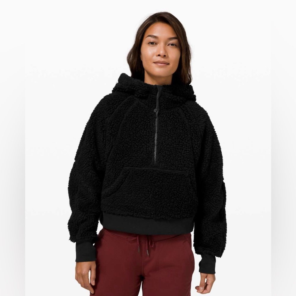 Lululemon Scuba Oversized Sherpa 1/2 Zip in Black